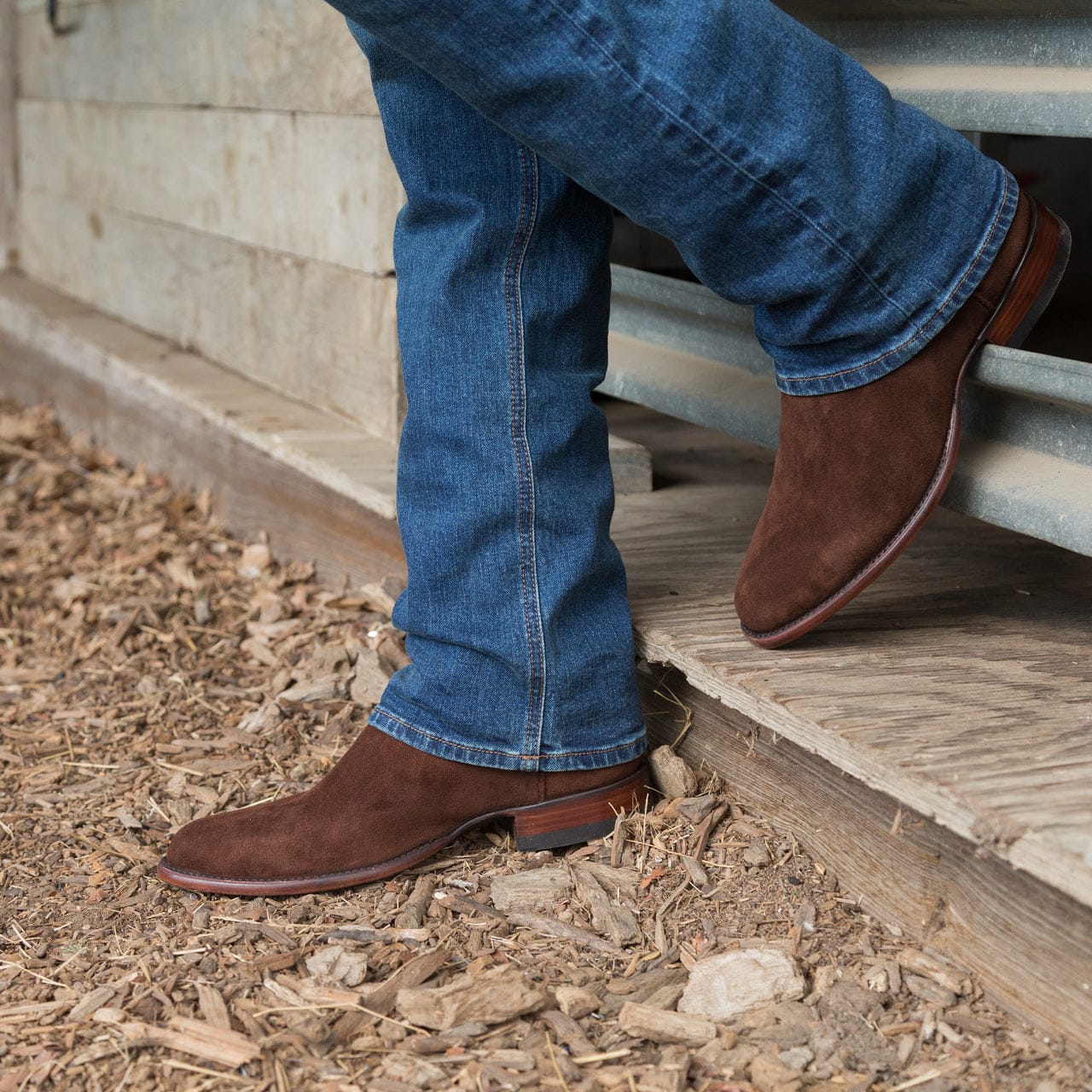 Mocha Suede-lifestyle-hover-image-ab-test